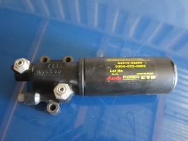 Audi RS4 B7 S4 SUSPENSION CENTRAL VALVE   8E0616887